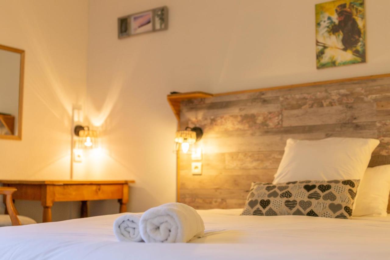 L'Escale Hotell Châtel Exteriör bild