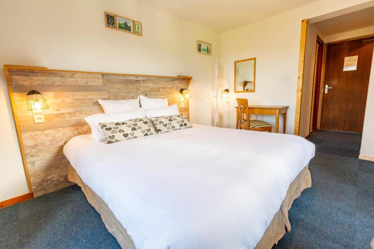 L'Escale Hotell Châtel Exteriör bild