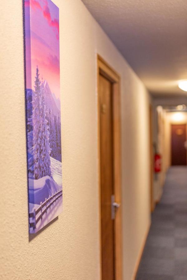 L'Escale Hotell Châtel Exteriör bild