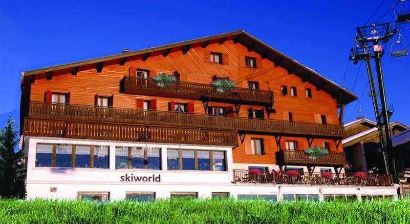 L'Escale Hotell Châtel Exteriör bild