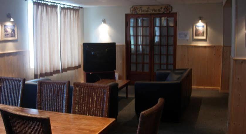 L'Escale Hotell Châtel Exteriör bild